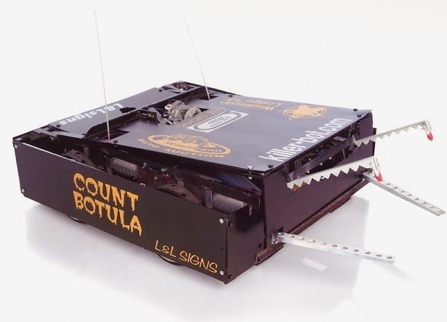 Competitor "Count Botula" at BattleBots 3.0