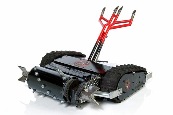 Competitor "El Diablo Grande" at BattleBots 3.0