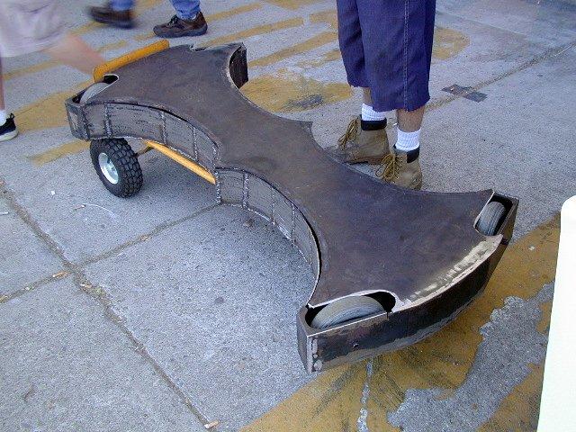 Competitor "Deathwishbone" at BattleBots 3.0