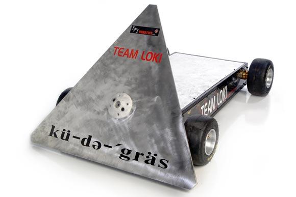 Competitor "TriMangle" at BattleBots 4.0