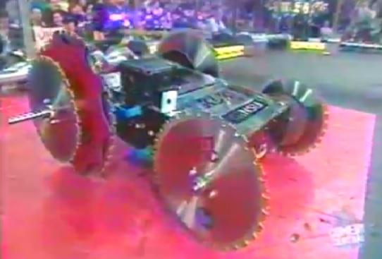 Competitor "Ginsu" at BattleBots 3.0