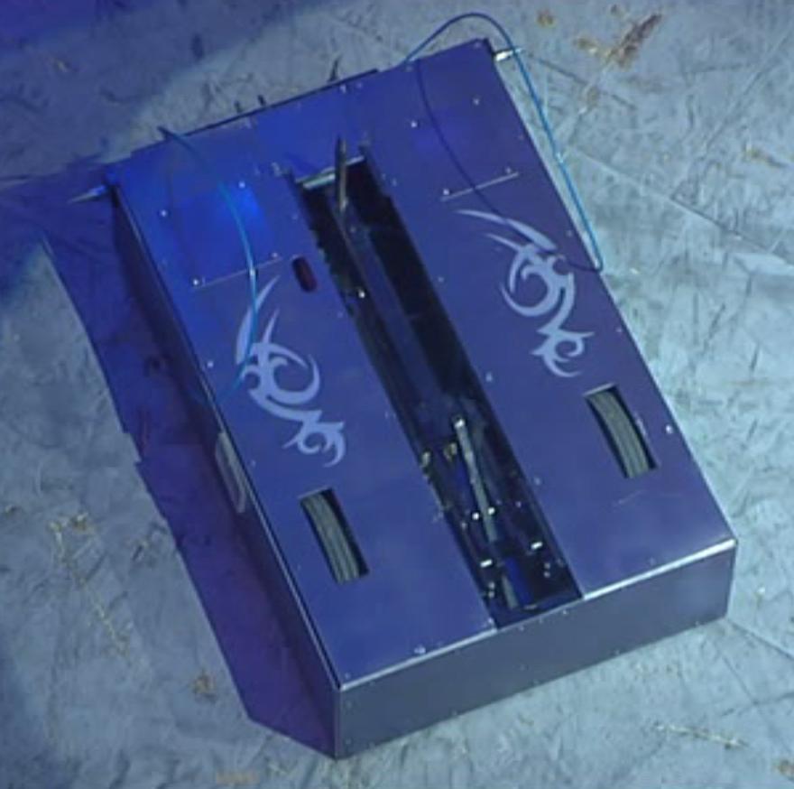 Competitor "Cataclysmic Variabot" at Robot Wars Extreme