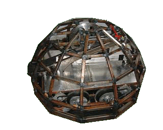 Competitor "Dome" at Debenham Robot Rumble 2002