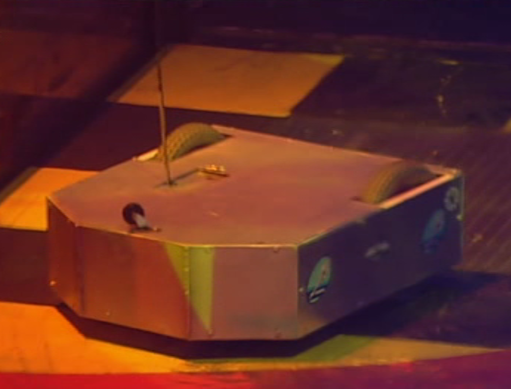 Competitor "Genesis" at Robot Wars Extreme