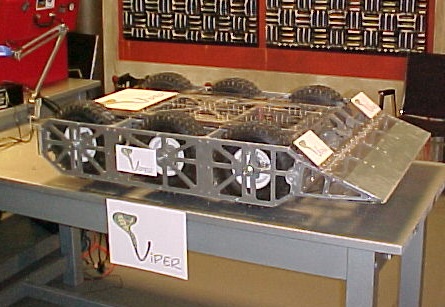 Competitor "Viper Revision 2" at Robotica Season 3