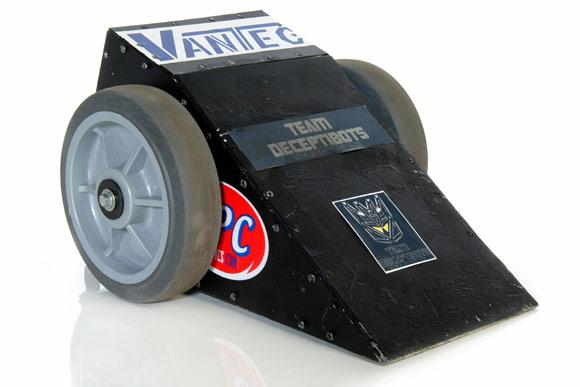 Competitor "Concretor" at BattleBots 4.0