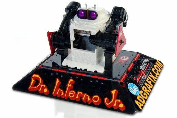 Competitor "Dr. Inferno Jr." at BattleBots 4.0