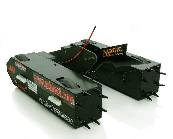 Competitor "TriDent" at BattleBots 4.0