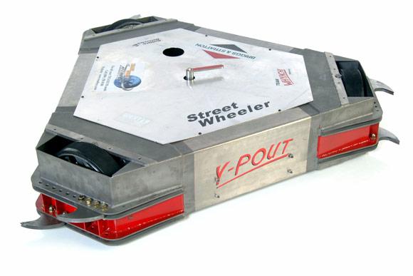 Competitor "Y-Pout" at BattleBots 4.0