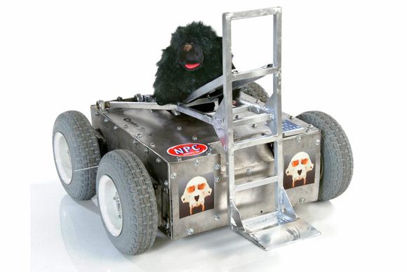 Competitor "Silverback" at BattleBots 4.0