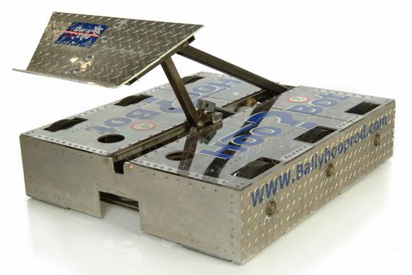 Competitor "Hoobot" at BattleBots 4.0