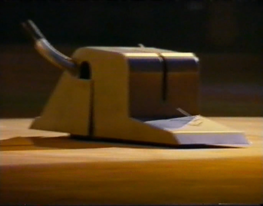 Competitor "Unknown box shaped robot with arms" at Robot Wars UK Open