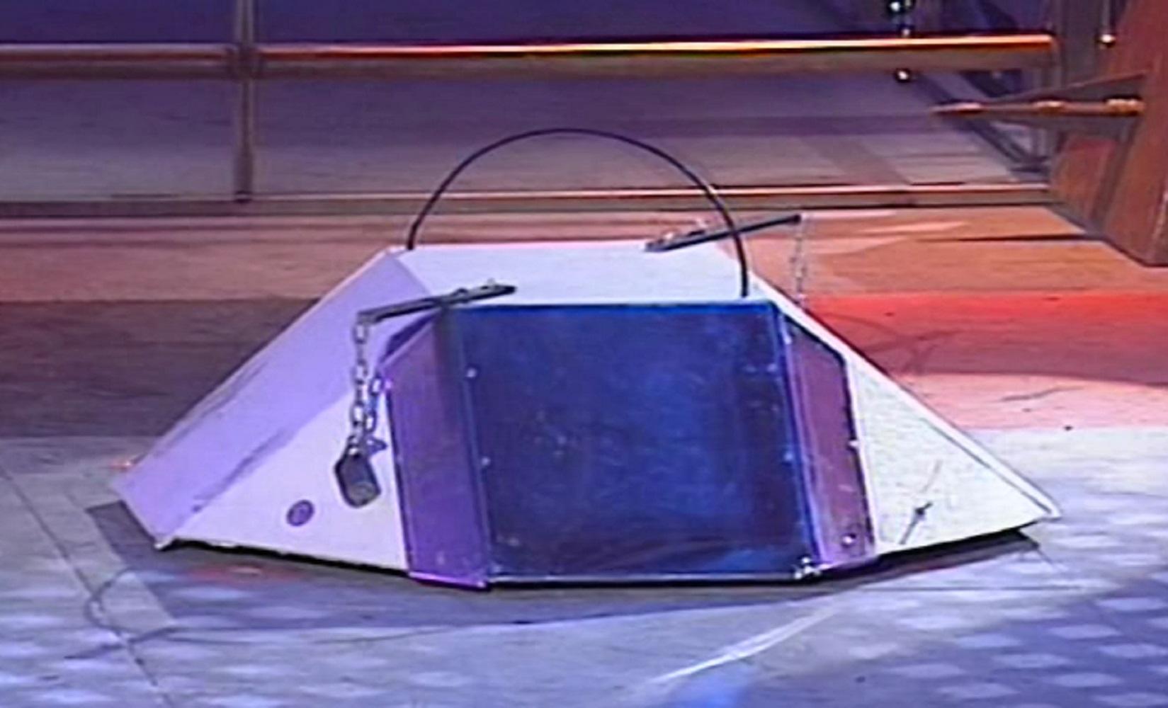 Competitor "Spin Doctor" at Robot Wars: The Second Wars