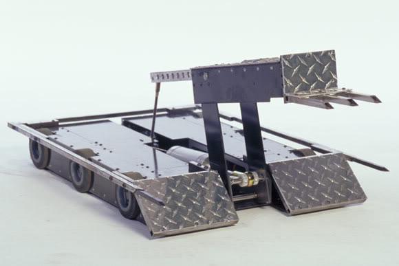 Competitor "Defiant" at BattleBots Long Beach 1999