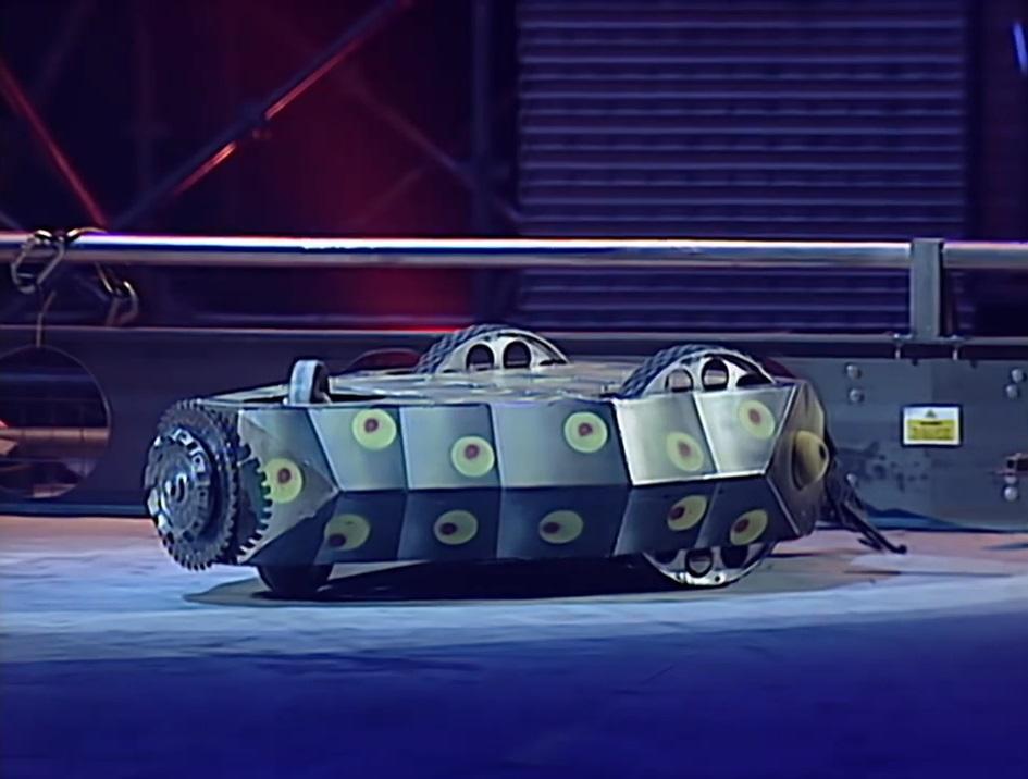 Competitor "Invertabrat" at Robot Wars: The Third Wars