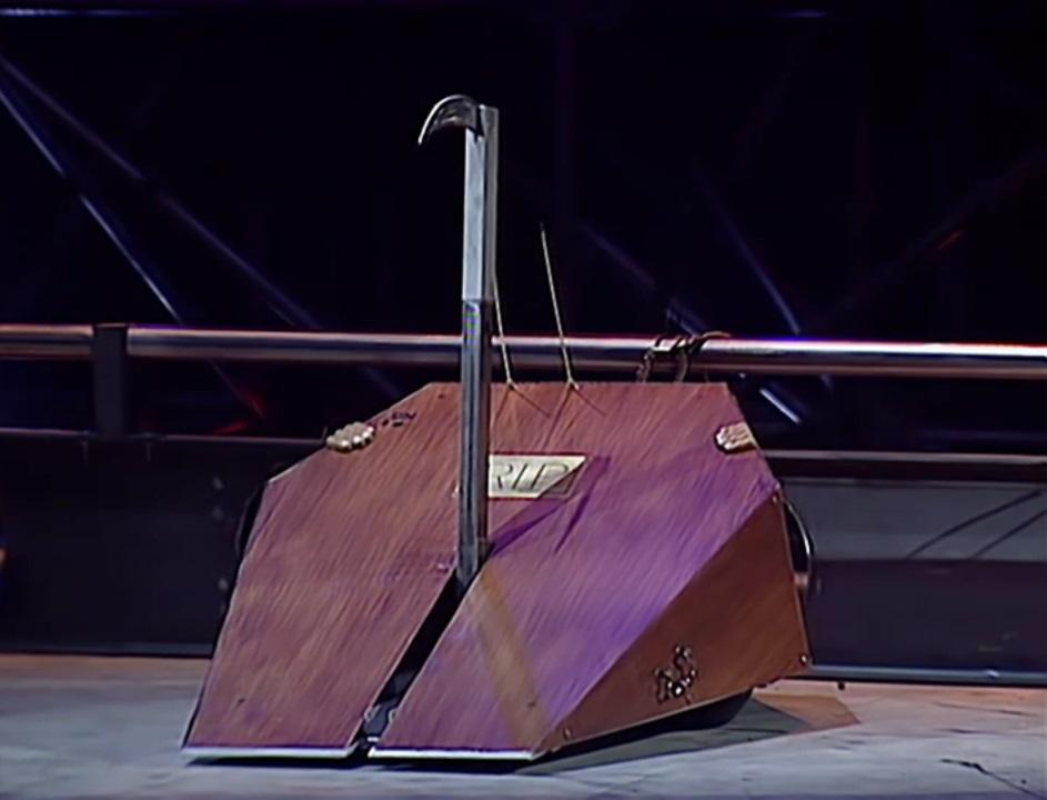 Competitor "Undertaker" at Robot Wars: The Third Wars