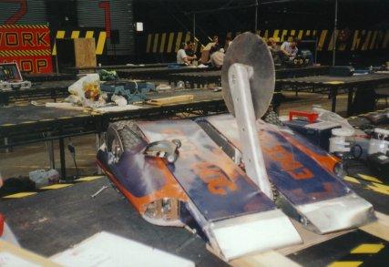 Competitor "Edge Hog" at Robot Wars Robot Mayhem 2000