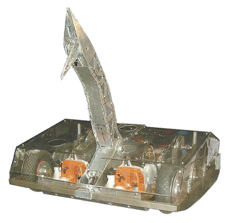 Competitor "Hammer & Tong" at Robot Wars Robot Mayhem 2000