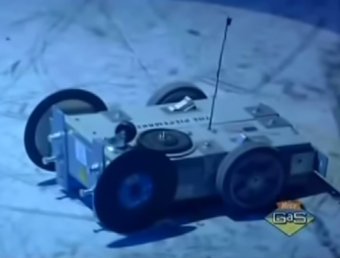 Competitor "The Piecemaker
" at Nickelodeon Robot Wars