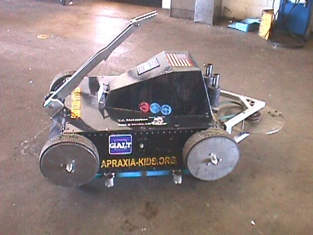 Competitor "Black Knight" at North Carolina Robot Street Fight IV