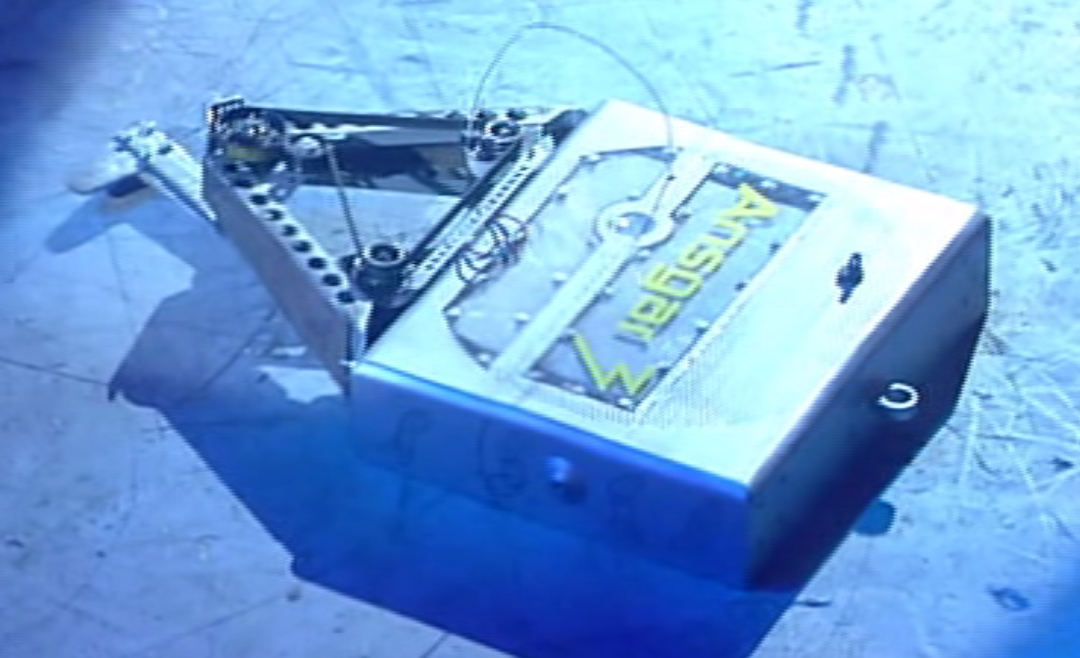 Competitor "Ansgar 3" at Robot Wars: The Seventh Wars