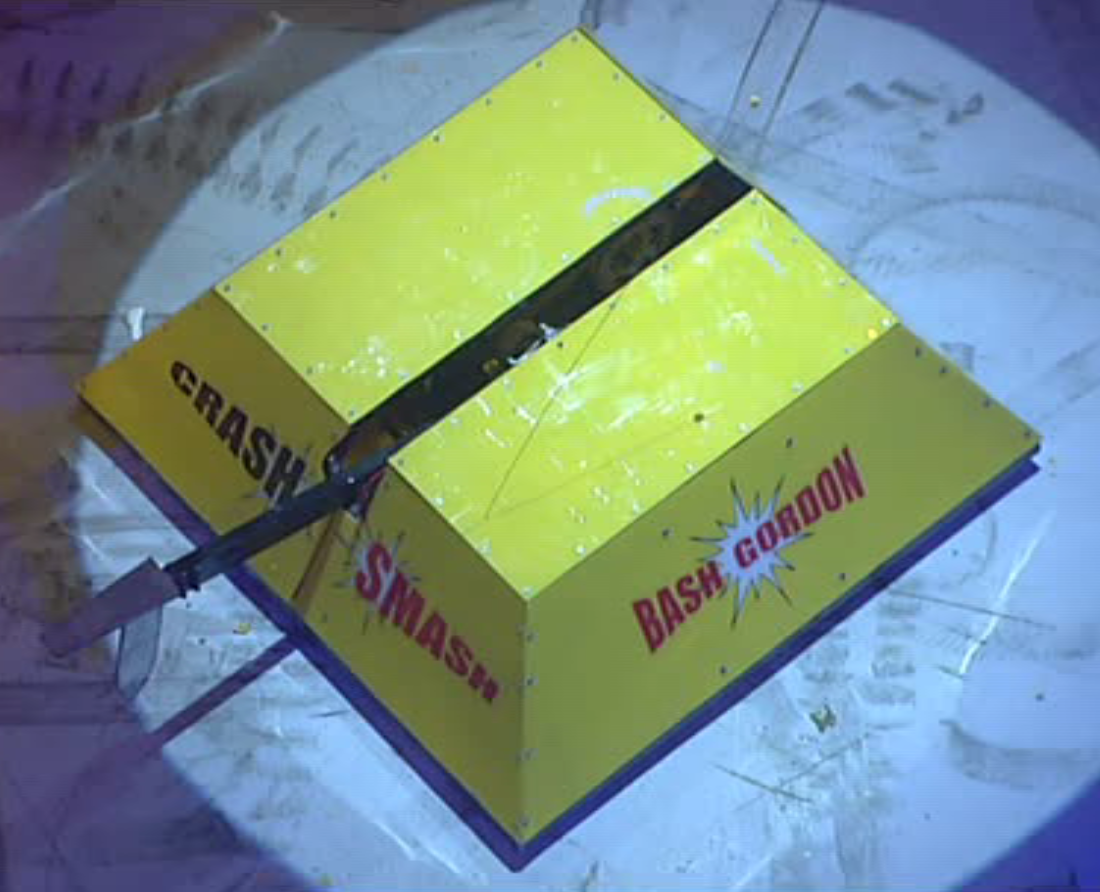 Competitor "Bash Gordon" at Robot Wars Extreme 2