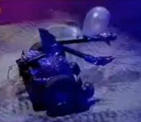 Competitor "Bluemax" at Dutch Robot Wars Series 2