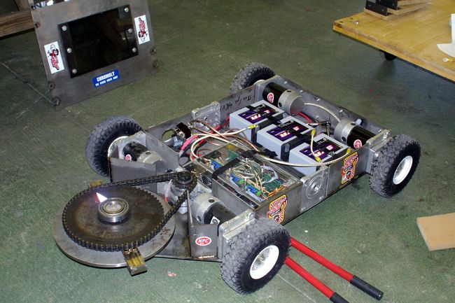 Competitor "Countach" at Robocide: Showdown In O-Town