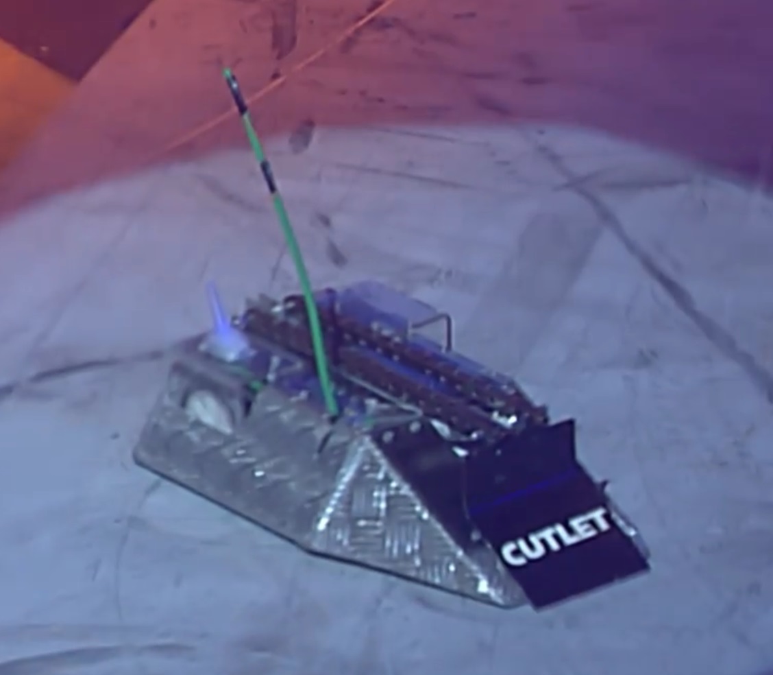 Competitor "Cutlet" at Robot Wars: The Seventh Wars