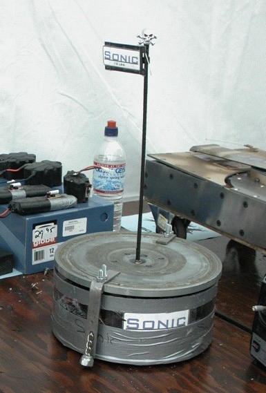 Competitor "Sonic" at BotBash 2002