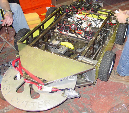 Competitor "Daisy Cutter" at BattleBots 5.0