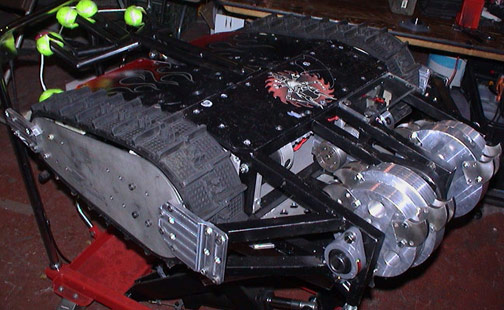 Competitor "El Diablo Grande" at BattleBots 5.0