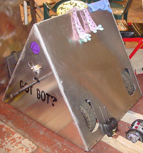 Competitor "Got Bot?" at BattleBots 5.0