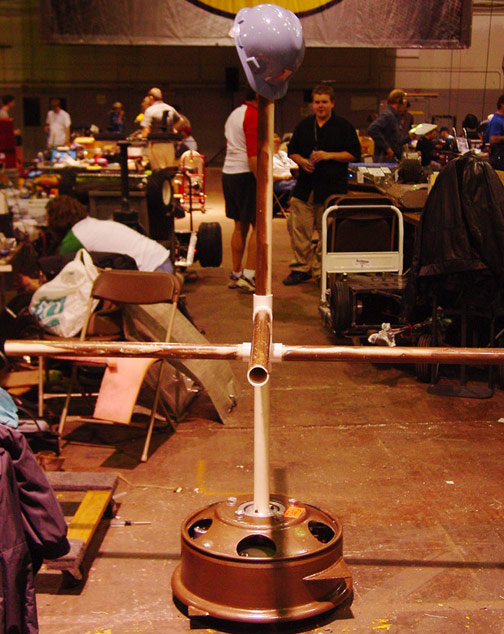 Competitor "Hat Rack" at BattleBots 5.0