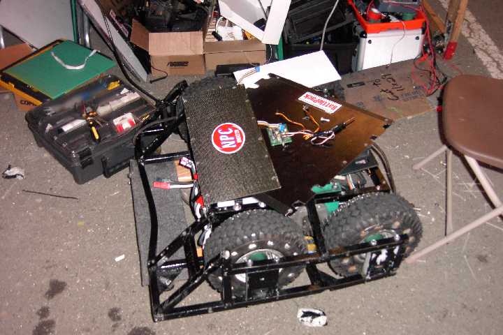 Competitor "Edge" at BattleBots IQ 2003