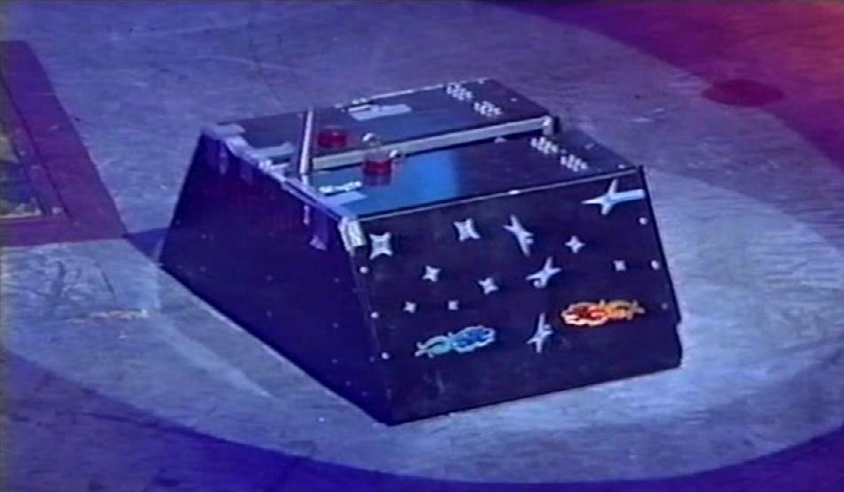 Competitor "Infinity" at Dutch Robot Wars Series 2