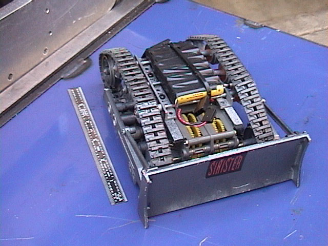 Competitor "Oishi" at BattleBots 5.0