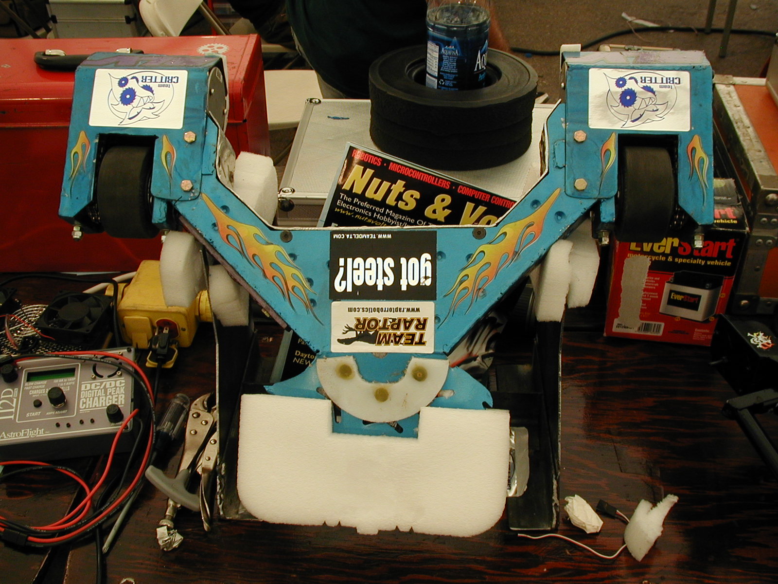 Competitor "Dung Beetle" at BotBash 2002