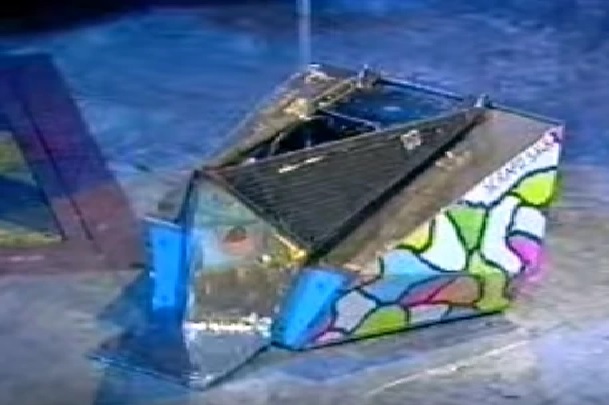 Competitor "Scrap-2-Saur" at Dutch Robot Wars Series 2