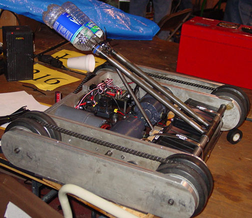 Competitor "ThunderWave" at North Carolina Robot Street Fight III