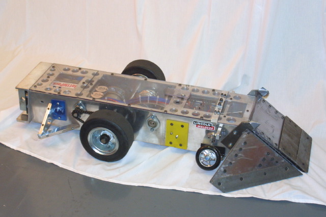 Competitor "Trainwreck" at BattleBots 5.0