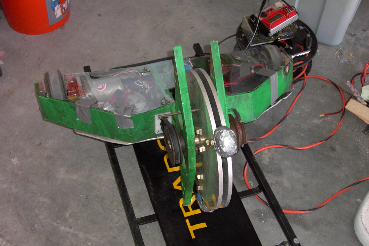 Competitor "D-Monic" at BattleBots IQ 2005