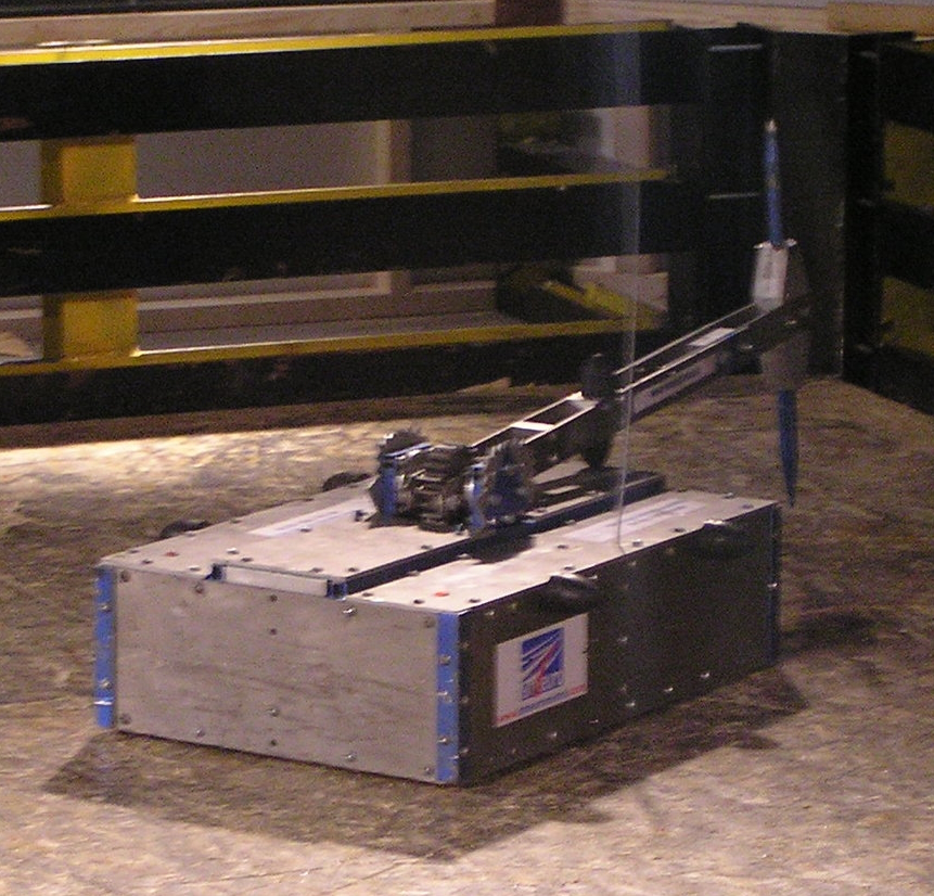 Competitor "Spike" at Dutch Robot Games III @ GamExpo 2005