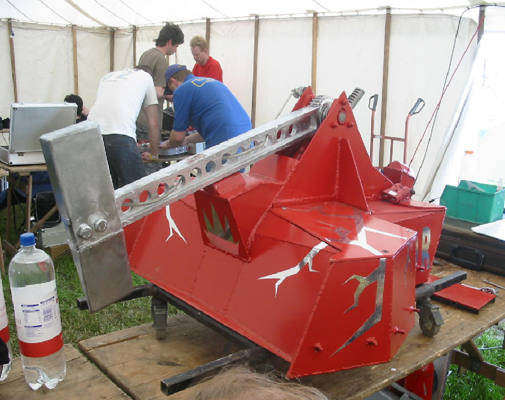 Competitor "Thor" at Preston Summer Party 2005