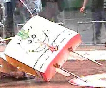 Competitor "스폰지밥" at Korea Robot Wars 2004