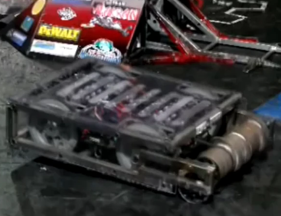 Competitor "Talus Morsus" at BattleBots IQ 2005