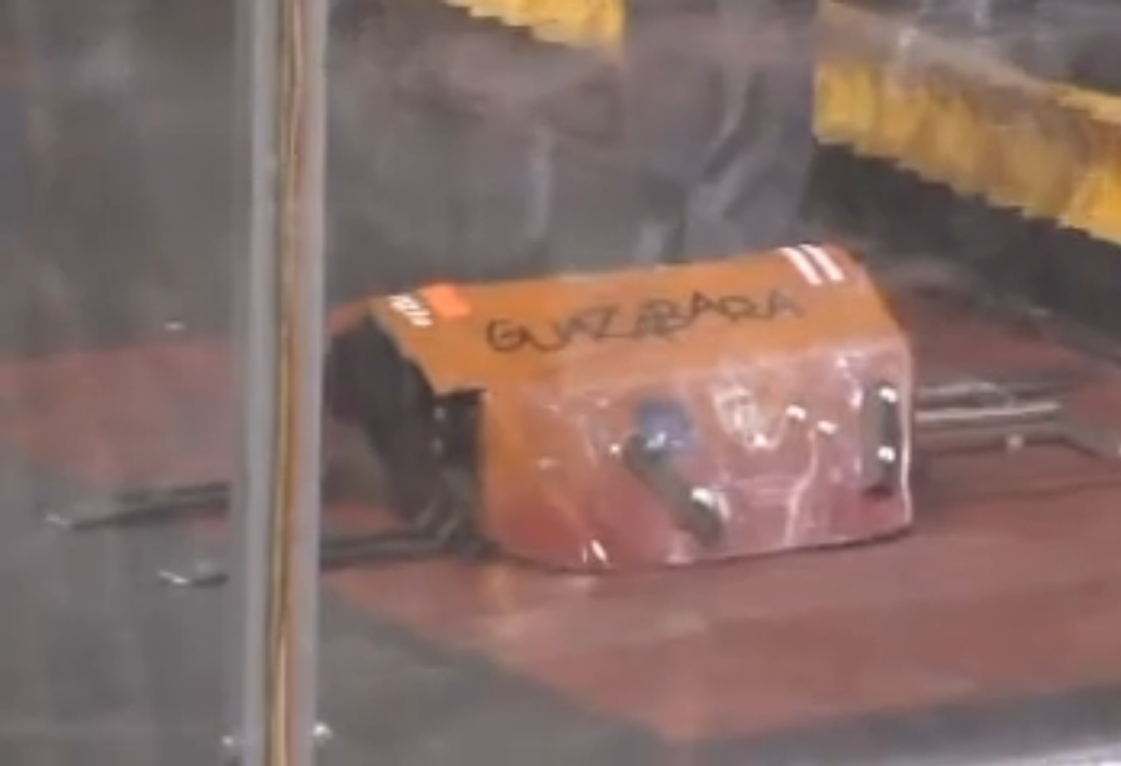 Competitor "Guazabara" at BattleBots IQ 2006