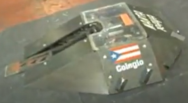 Competitor "Manta Raya" at BattleBots IQ 2006