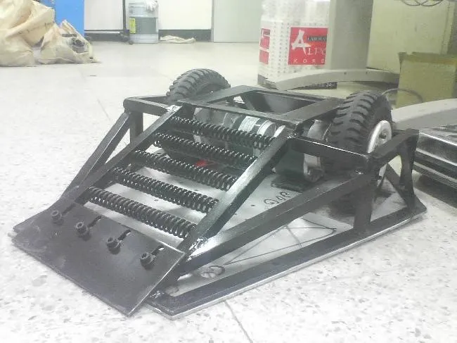 Competitor "Reverse" at EBS Robot Power (2007)