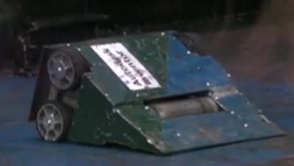 Competitor "Tin Shredder" at BattleBots 2009